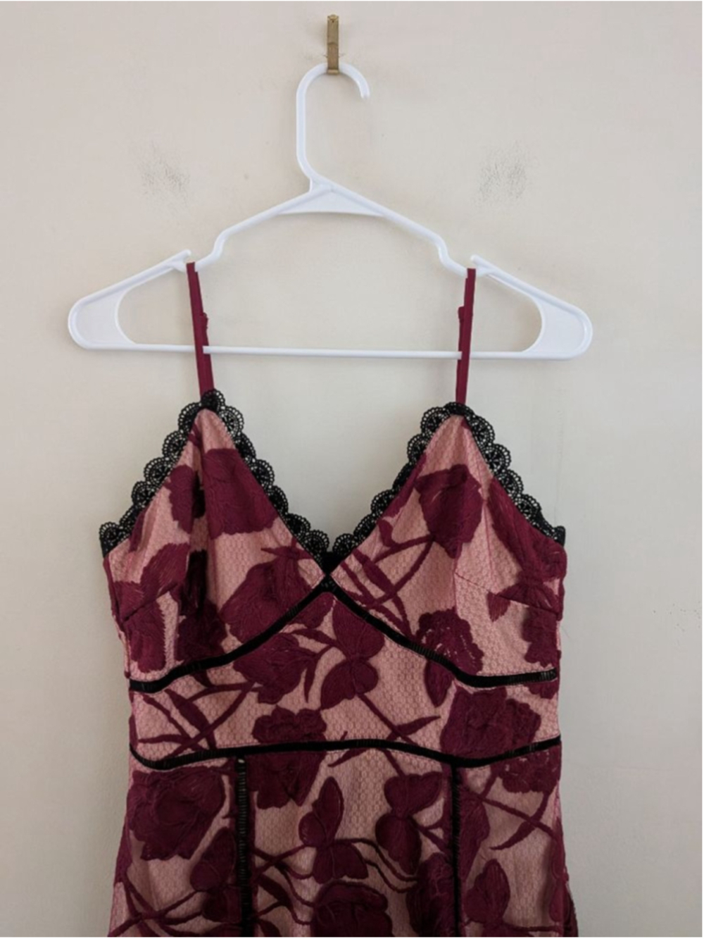 Lulus Burgundy Lace Midi Dress NWT Size M Floral Bodycon Mermaid Cocktail - Picture 12 of 13